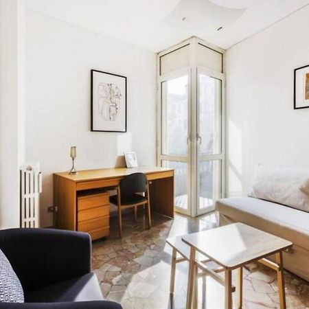 Porta Romana Comfortable Flat Con Balcone 米兰 外观 照片